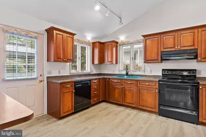101 S 18th Street, Camp Hill, PA 17011 - Photo 15