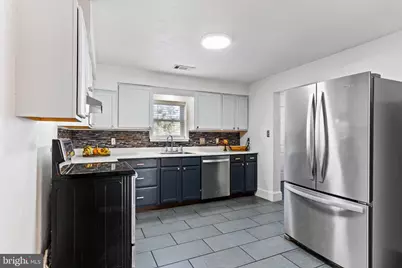 143 E North Street, Carlisle, PA 17013 - Photo 9
