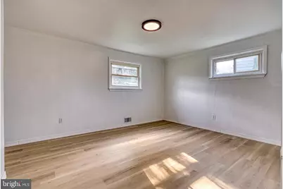 10 Dulles Drive E, Camp Hill, PA 17011 - Photo 13