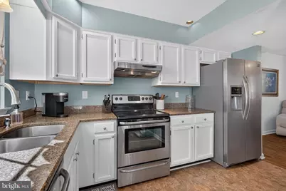 1728 Josiah Chowning Way, New Cumberland, PA 17070 - Photo 9