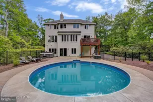 278 Wolf Hollow Rd, Lake Harmony, PA 18624 - Photo 5