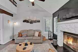 216 Snow Ridge Cir, Lake Harmony, PA 18624 - Photo 9