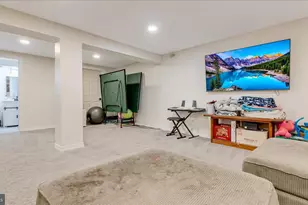 2530 Mahoning Dr W, Lehighton, PA 18235 - Photo 37