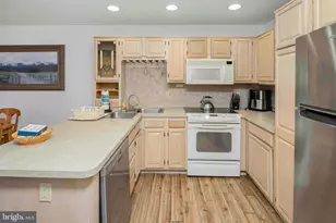 164 Laurelwoods Dr, Lake Harmony, PA 18624 - Photo 9