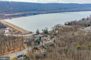 493 Lake Dr, Nesquehoning, PA 18240 - Photo 101