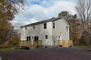 31 Orange Ln, Jim Thorpe, PA 18229 - Photo 5