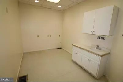 179 Delaware Avenue #FRONT, Palmerton, PA 18071 - Photo 17