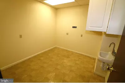 179 Delaware Avenue #FRONT, Palmerton, PA 18071 - Photo 19