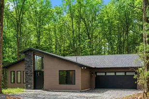 71 Forest Lake Dr, Jim Thorpe, PA 18229 - Photo 1