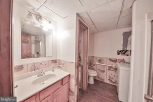 355 Hickory Rd, Palmerton, PA 18071 - Photo 11