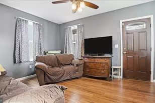 431 South St, Jim Thorpe, PA 18229 - Photo 3