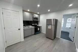 222 W Patterson St, Lansford, PA 18232 - Photo 9