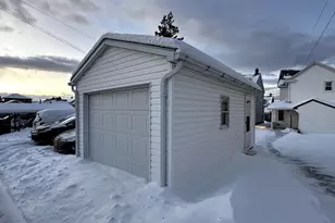 239 E Hazard St, Summit Hill, PA 18250 - Photo 37