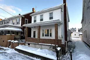 239 E Hazard St, Summit Hill, PA 18250 - Photo 1