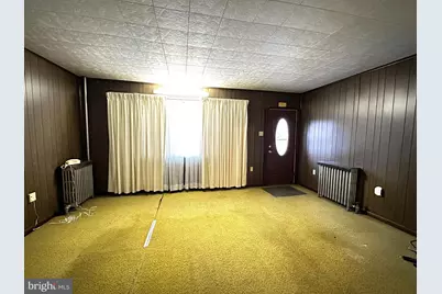 239 E Hazard Street, Summit Hill, PA 18250 - Photo 5