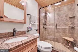 449 Lake Dr, Nesquehoning, PA 18240 - Photo 19