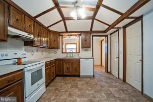 788 Edgemont Ave, Palmerton, PA 18071 - Photo 11