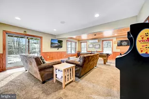 136 Pineknoll Dr, Lake Harmony, PA 18624 - Photo 67