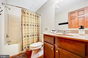 136 Pineknoll Dr, Lake Harmony, PA 18624 - Photo 81