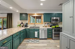 142 Longfellow Cir, Albrightsville, PA 18210 - Photo 13