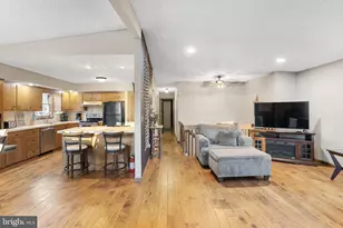 49 Forest Dr, Lake Harmony, PA 18624 - Photo 9