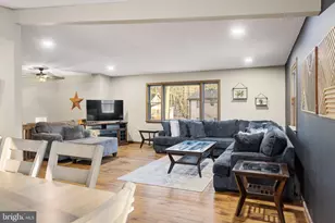 49 Forest Dr, Lake Harmony, PA 18624 - Photo 11