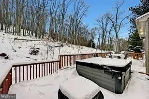 265 Longview Dr, Lake Harmony, PA 18624 - Photo 5