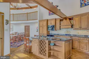 487 N Lake Dr, Lake Harmony, PA 18624 - Photo 7