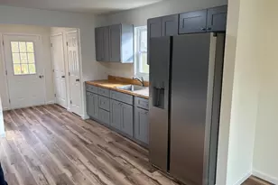 253 Main St, Parryville, PA 18244 - Photo 7