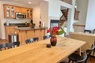 64 Longview Dr, Lake Harmony, PA 18624 - Photo 3