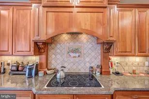 235 Wolf Hollow Rd, Lake Harmony, PA 18624 - Photo 31