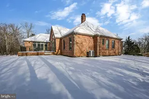 235 Wolf Hollow Rd, Lake Harmony, PA 18624 - Photo 91