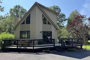 65 Byron Ln, Albrightsville, PA 18210 - Photo 1