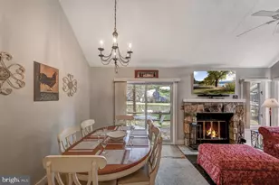 116 Snow Ridge Cir, Lake Harmony, PA 18624 - Photo 9