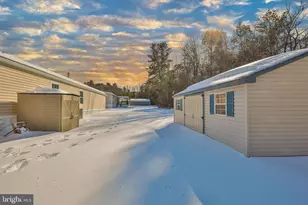 25 Sam Brooke Cir, Lehighton, PA 18235 - Photo 39