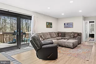 70 Pineknoll Dr, Lake Harmony, PA 18624 - Photo 9