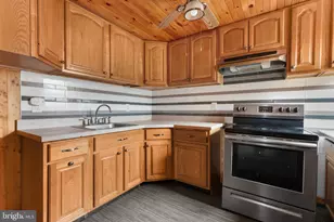 312 W Ridge St, Lansford, PA 18232 - Photo 11