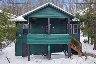 35 S Lake Dr, Lake Harmony, PA 18624 - Photo 1