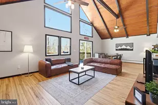 11 Skye Dr, Lake Harmony, PA 18624 - Photo 1