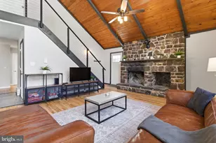 11 Skye Dr, Lake Harmony, PA 18624 - Photo 3