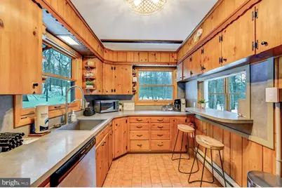 340 Moseywood Road, Lake Harmony, PA 18624 - Photo 21