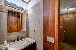 340 Moseywood Rd, Lake Harmony, PA 18624 - Photo 35