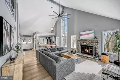 59 Midway, Lake Harmony, PA 18624 - Photo 5