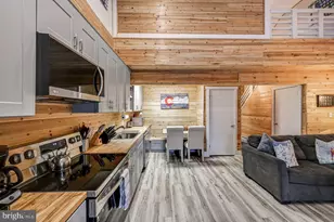 30 Elevator, Lake Harmony, PA 18624 - Photo 15