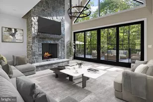 444 Mountainwoods Dr, Lake Harmony, PA 18624 - Photo 9