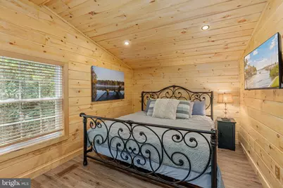 36 S Lake Drive, Lake Harmony, PA 18624 - Photo 11