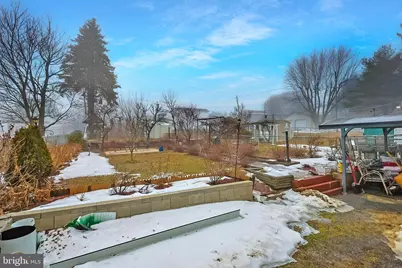 310 W Ludlow Street, Summit Hill, PA 18250 - Photo 3