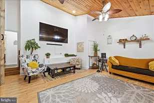 568 S Old Stage Rd, Albrightsville, PA 18210 - Photo 17