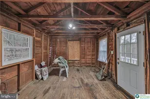 370 W White Bear Dr, Summit Hill, PA 18250 - Photo 35