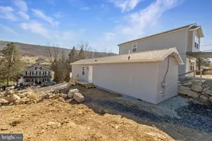 1021 Princeton Ave, Palmerton, PA 18071 - Photo 11